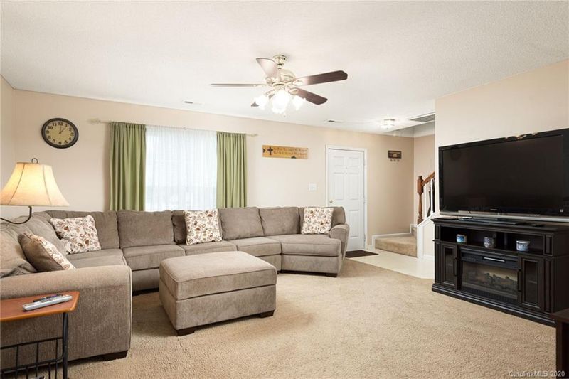 4600 Hampton Chase Dr, Concord, NC 28027