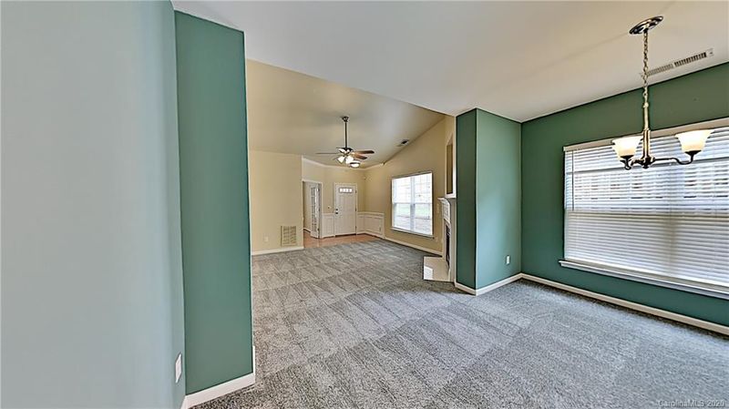 10225 Old Carolina Dr, Charlotte, NC 28214