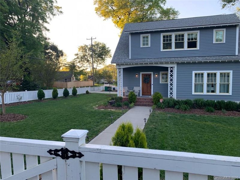101 N Gardner Ave, Charlotte, NC 28216