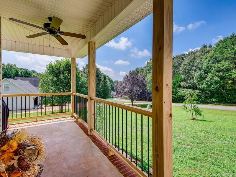 2602 Carriage Ln, Lincolnton, NC 28092