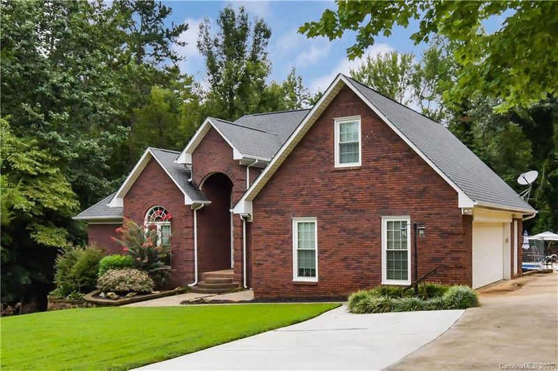 2934 Walter Dr NW, Concord, NC 28027