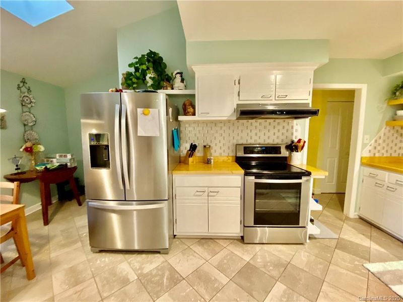 1508 Home Trl, Lincolnton, NC 28092