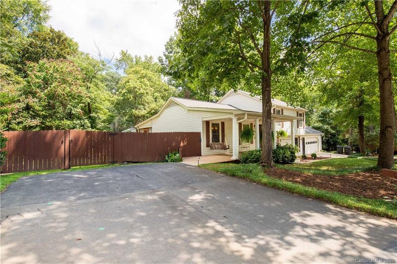 5058 Suwarrow Cir, Tega Cay, SC 29708