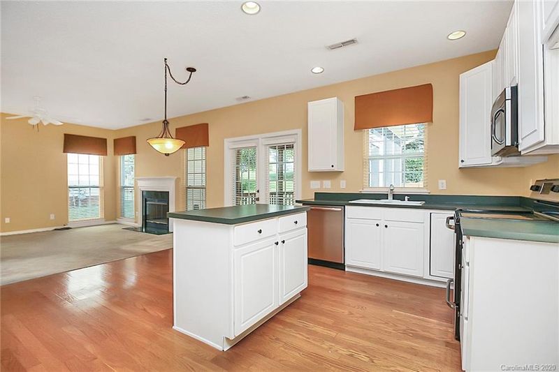4021 Guilford Ct NW, Concord, NC 28027