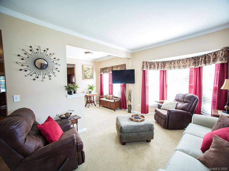 5000 Riverbed Ln #A, Cramerton, NC 28032