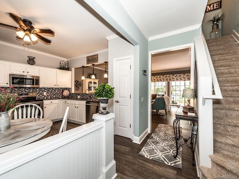 3281 Mannington Dr #23E, Charlotte, NC 28270