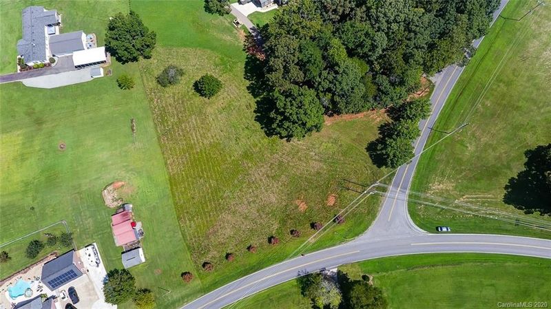2 Amity Church Rd, Iron Station, NC 28080