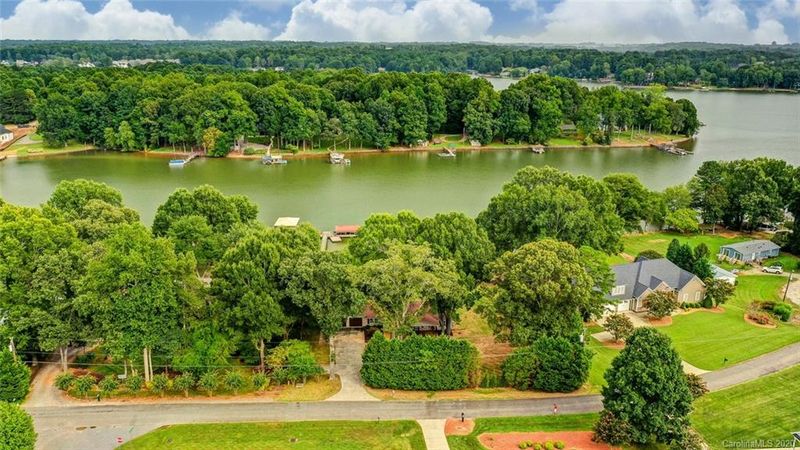 170 Sagemore Rd, Mooresville, NC 28117
