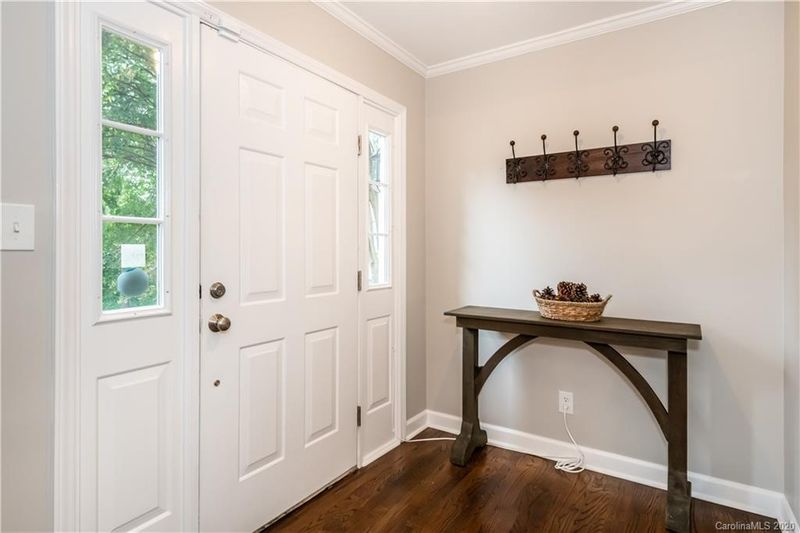 2431 Brantford Dr, Charlotte, NC 28210