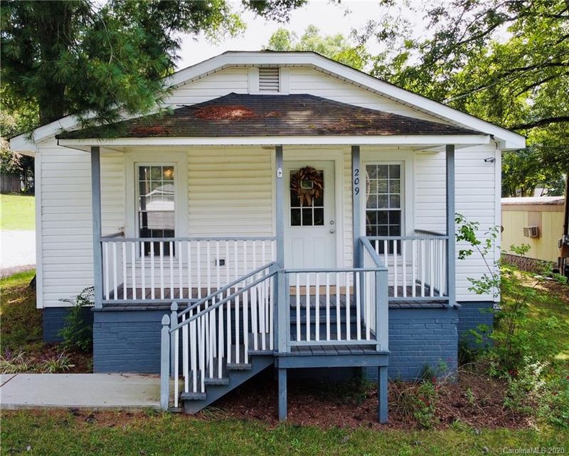 209 Westview St, Kannapolis, NC 28081