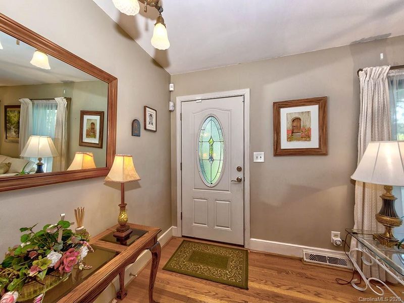 414 Kimmswick Rd, Charlotte, NC 28214