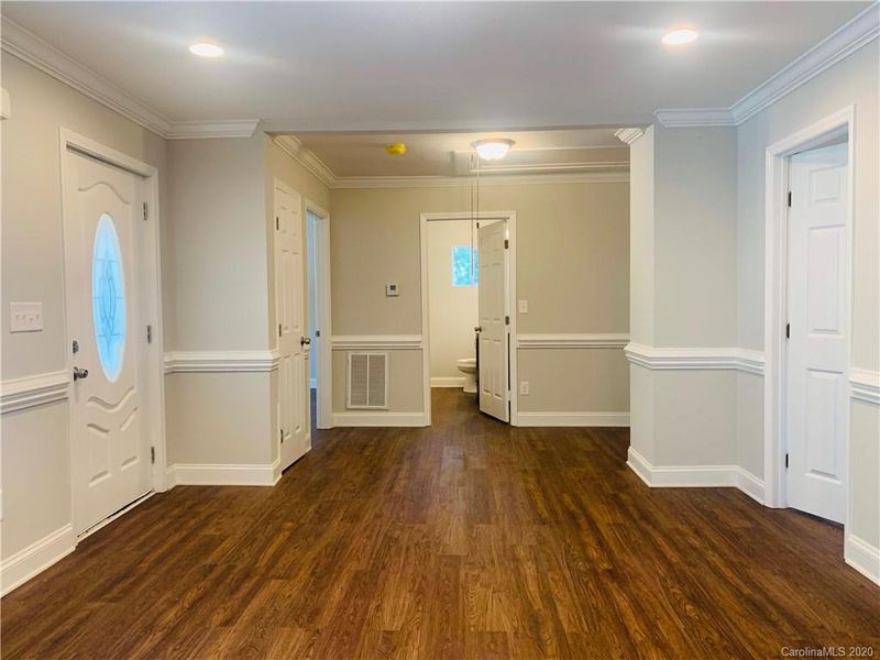 1235 Edgewood Rd, Charlotte, NC 28208