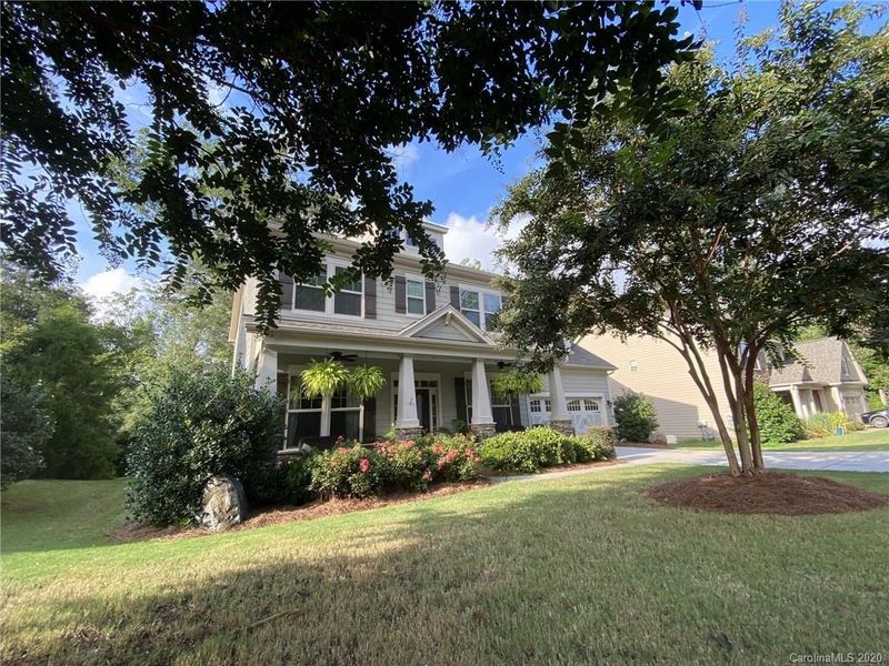 554 Iron Horse Ln, Midland, NC 28107