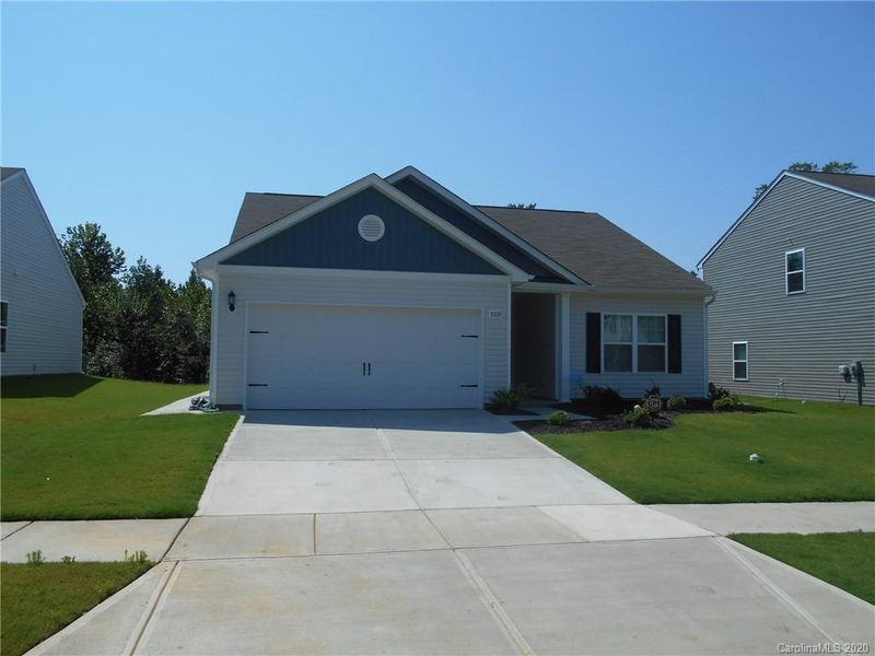 7031 Amberly Hills Rd, Charlotte, NC 28215