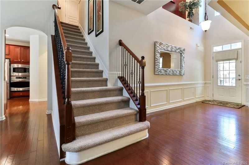 10410 Blairbeth St, Charlotte, NC 28277