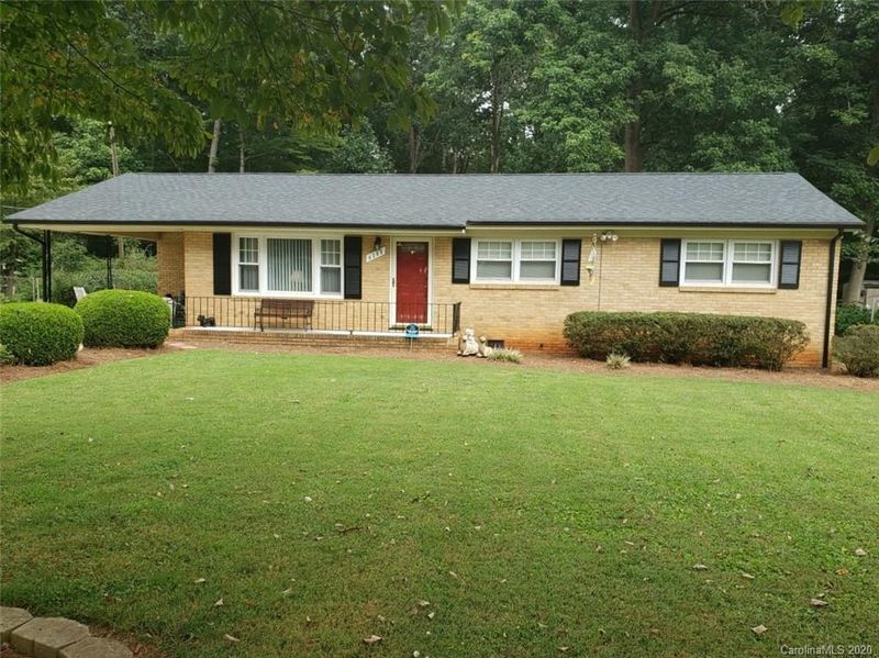 4308 Greenhaven Ln, Gastonia, NC 28056