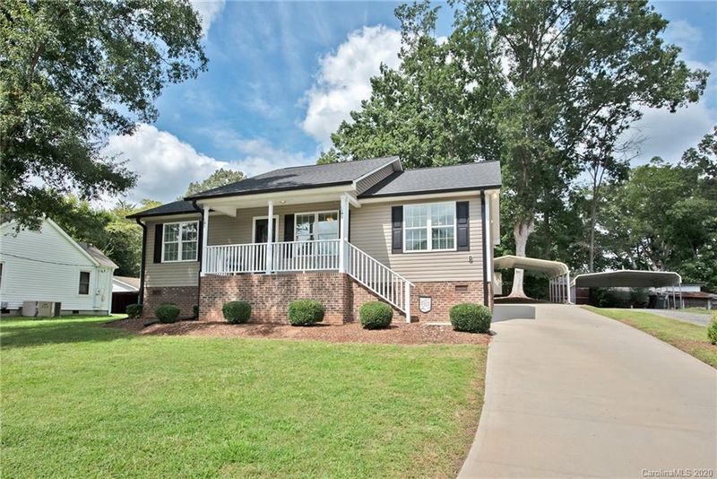 35 Oak Dr SW, Concord, NC 28027