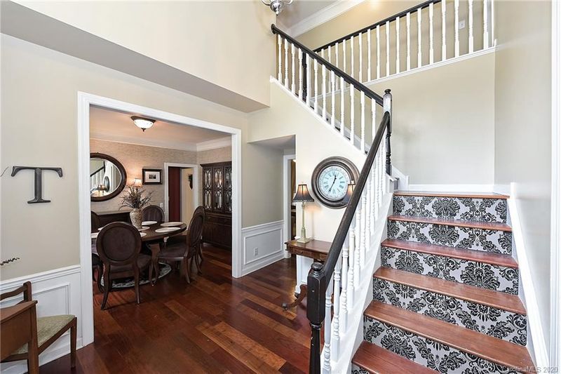 331 Matthews Estates Rd, Matthews, NC 28105