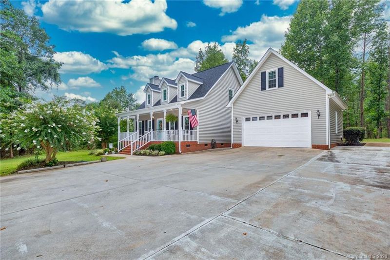 1460 Aragon Beach Rd, Rock Hill, SC 29732