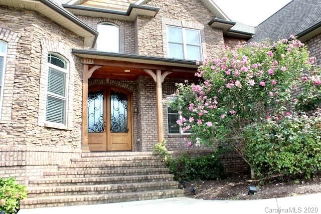 6388 Dwayne Starnes Dr, Hickory, NC 28602