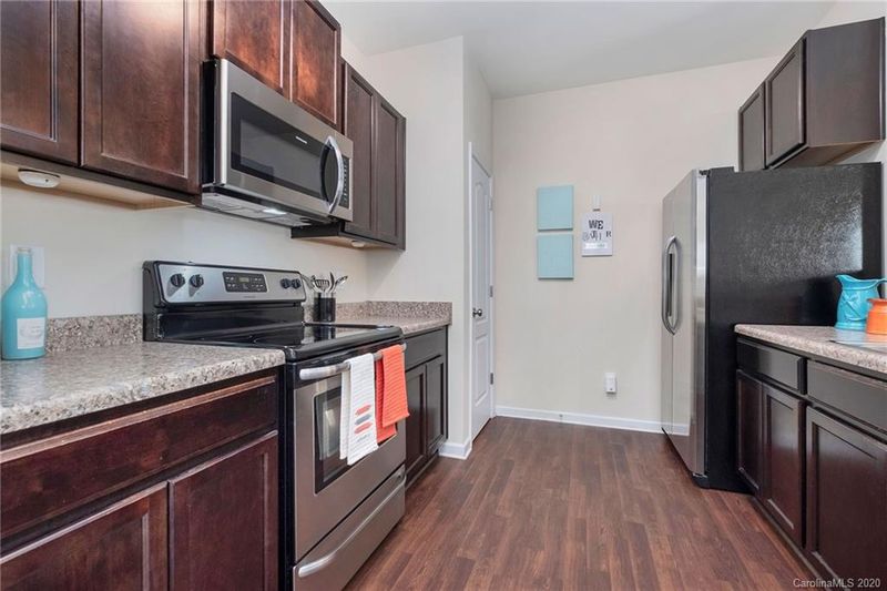 14323 Evening Flight Ln, Charlotte, NC 28262