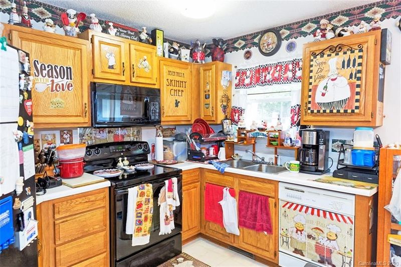 2433 Greenwood Rd, Rock Hill, SC 29730