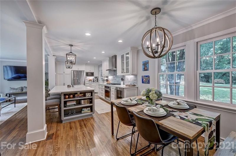5723 Maylin Ln, Charlotte, NC 28210