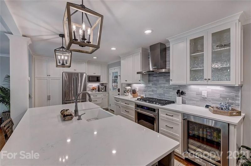 5723 Maylin Ln, Charlotte, NC 28210