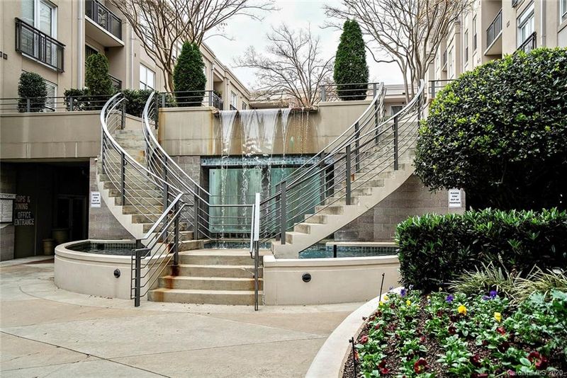 1315 East Blvd #522, Charlotte, NC 28203