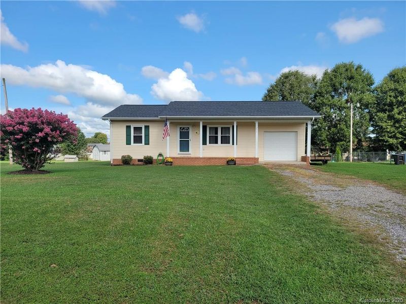 202 Delight Loop, Statesville, NC 28677
