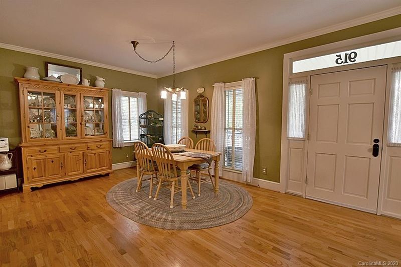 915 Belaire Dr, Rock Hill, SC 29732
