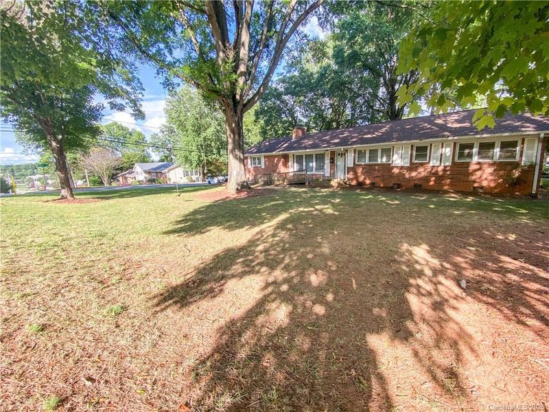 300 Armstrong Park Rd, Gastonia, NC 28054