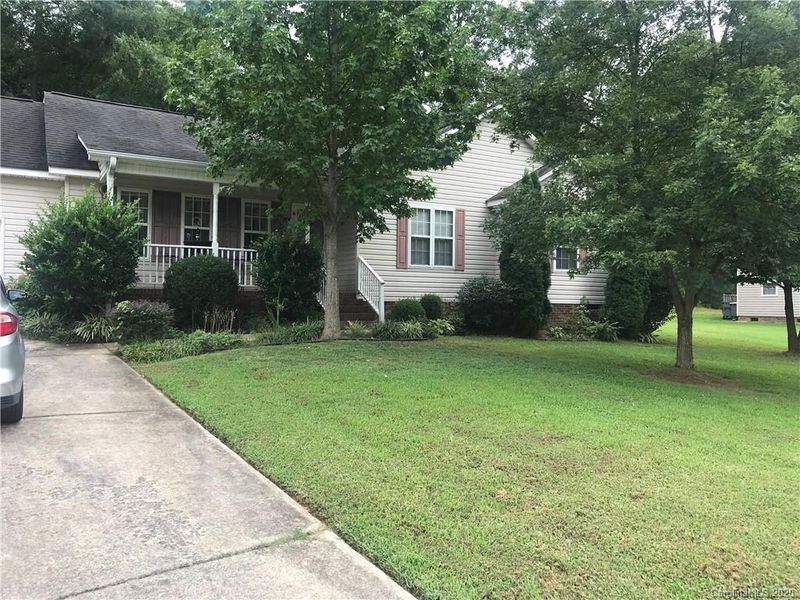 201 Summerpine Pl, Kannapolis, NC 28081