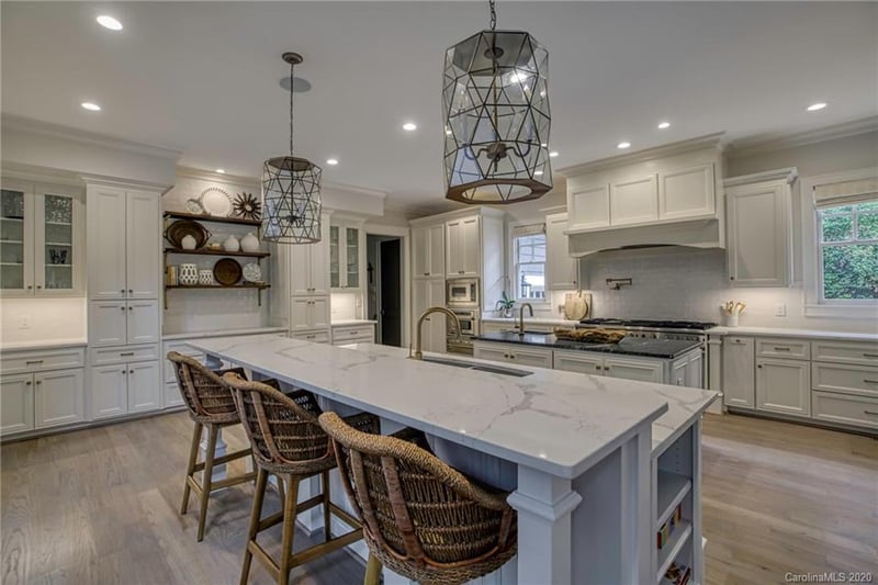 4900 Carmel Park Dr, Charlotte, NC 28226