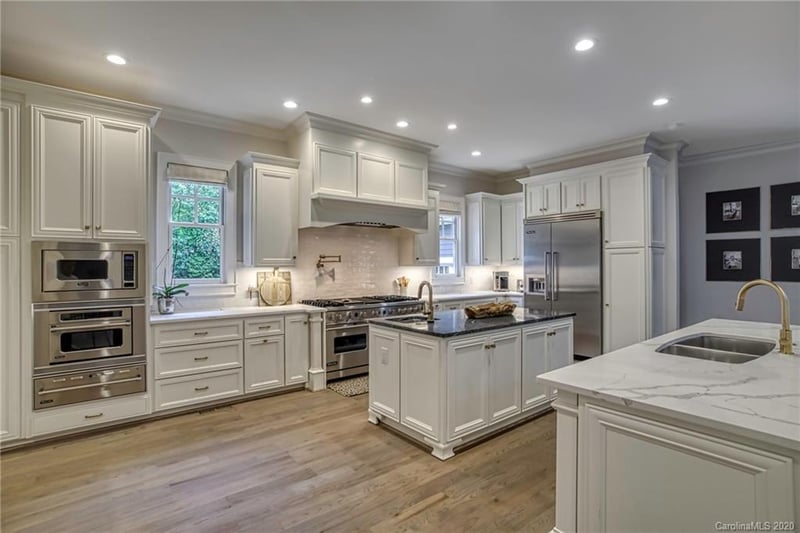 4900 Carmel Park Dr, Charlotte, NC 28226