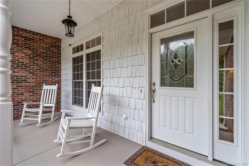 2034 Sunswept Ln, York, SC 29745