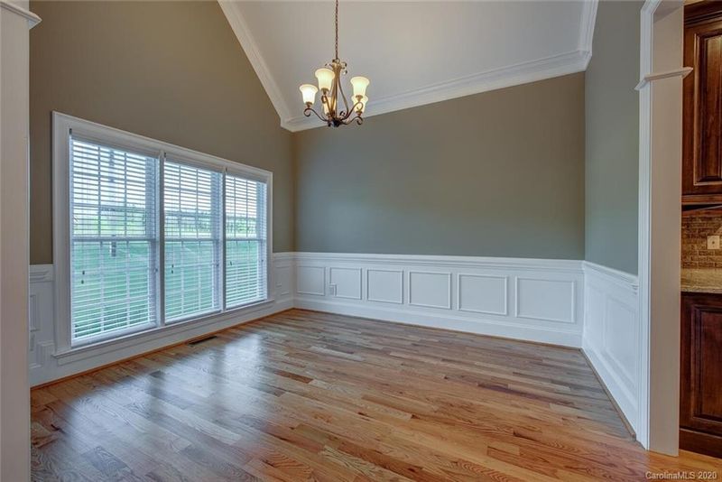 815 Wren Rd, Gastonia, NC 28056