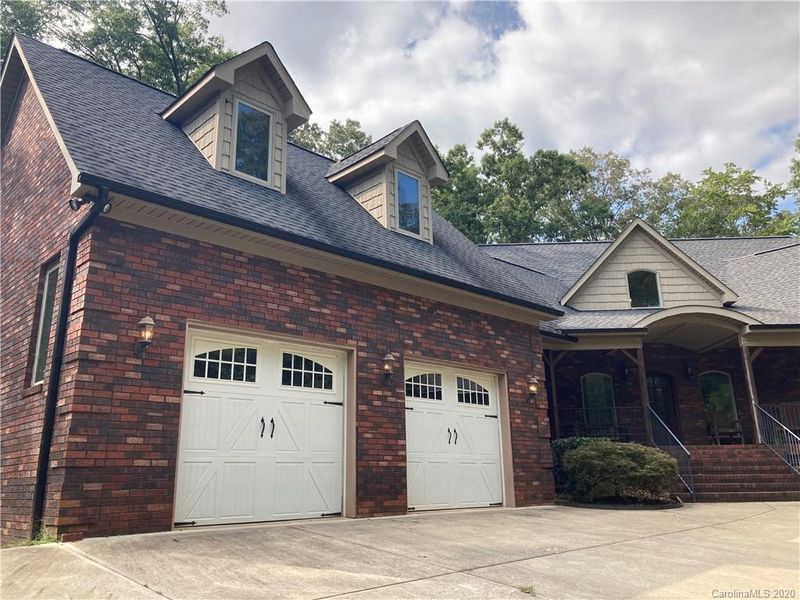 121 Sericea Dr, Mount Pleasant, NC 28124