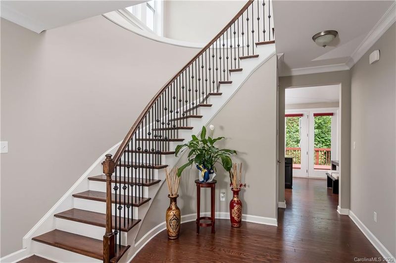 4412 Hubbard Falls Dr, Charlotte, NC 28269