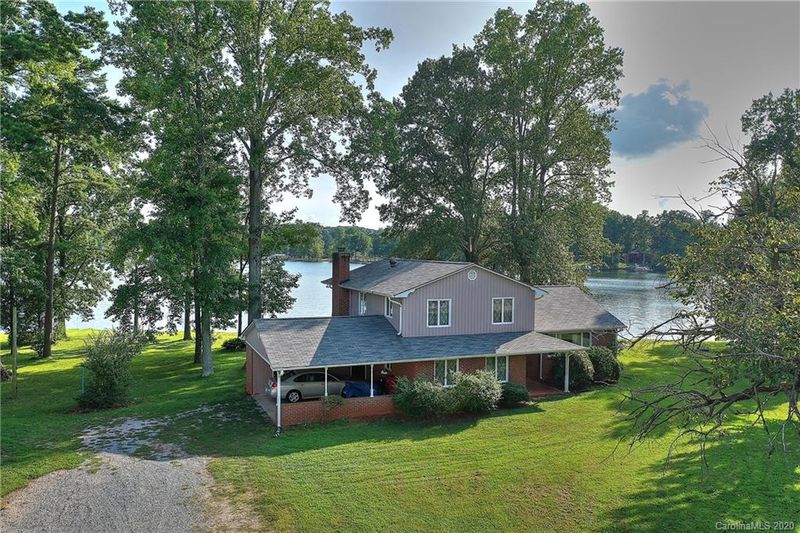 8016 Shipps Ln, Denver, NC 28037