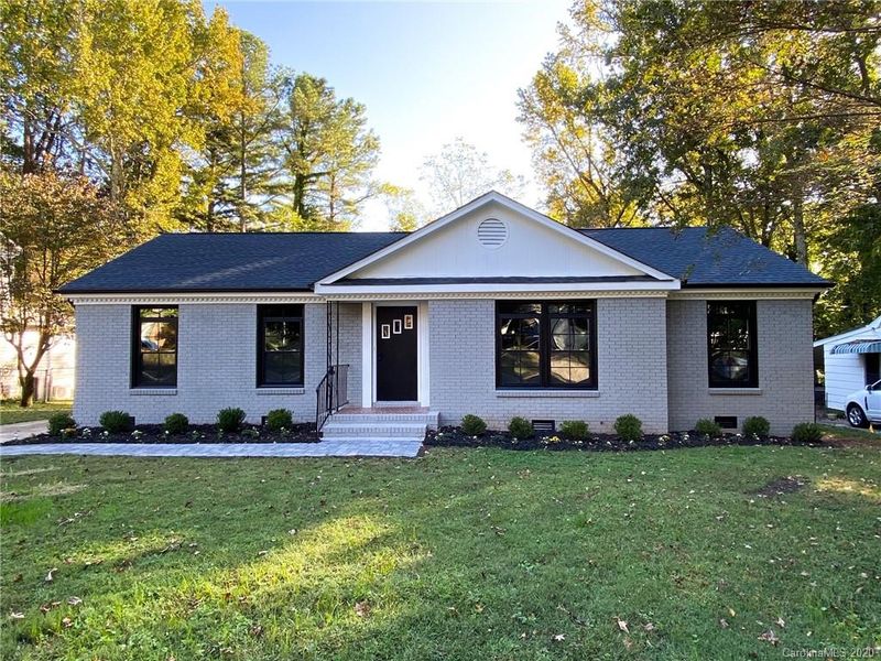 3338 Denson Pl, Charlotte, NC 28215