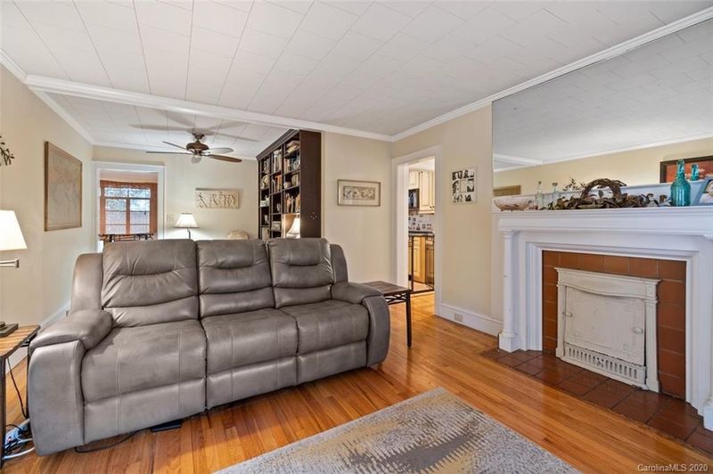 515 Queens Ct, Statesville, NC 28677