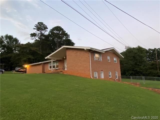 716 20th St NW, Hickory, NC 28601