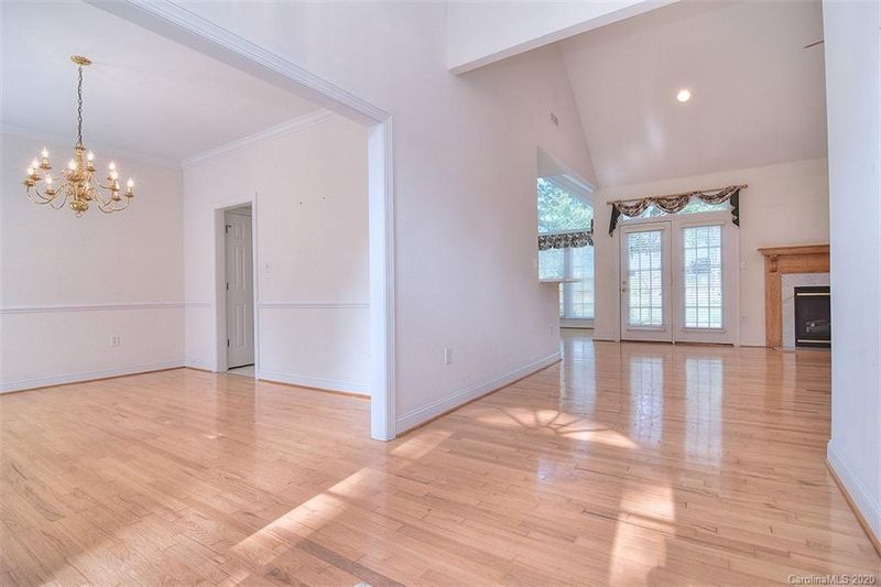 4231 Shannamara Dr, Matthews, NC 28104