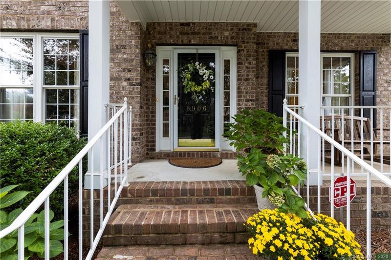 8906 Cumberland Ct, Waxhaw, NC 28173