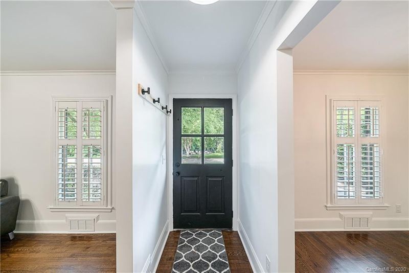 620 Ellsworth Rd, Charlotte, NC 28211