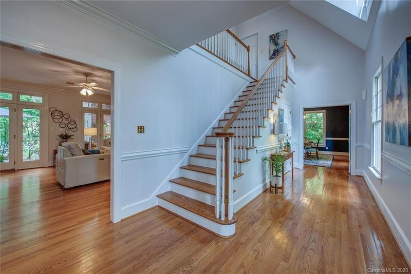 3046 Dodsworth Dr, Cramerton, NC 28032