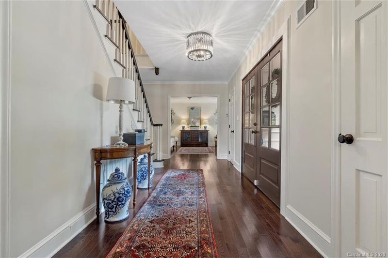 3318 Colony Rd, Charlotte, NC 28211