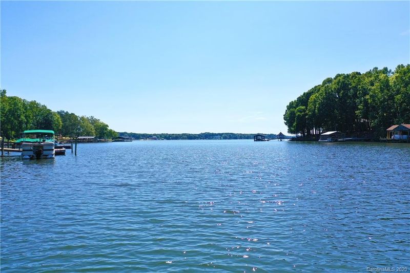 8869 Holdsclaw Rd, Terrell, NC 28682
