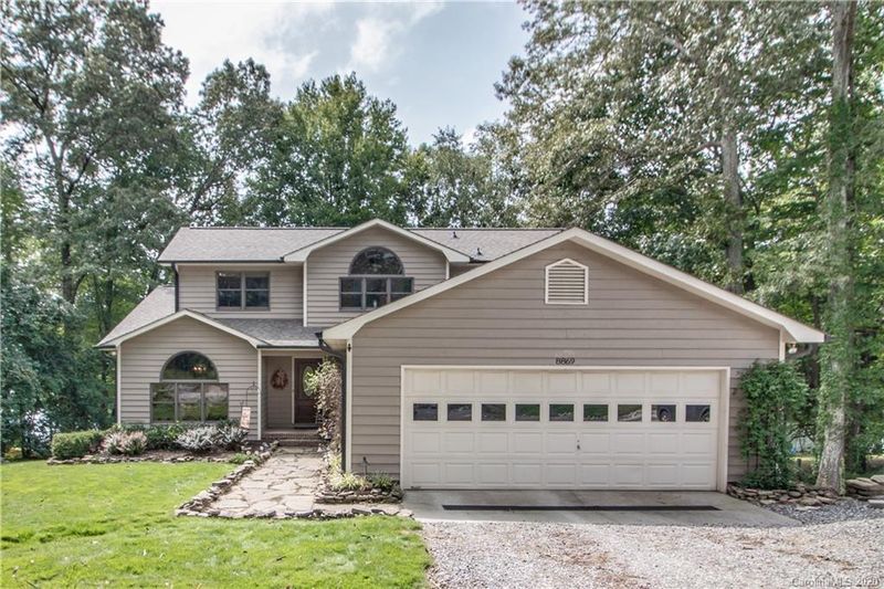 8869 Holdsclaw Rd, Terrell, NC 28682